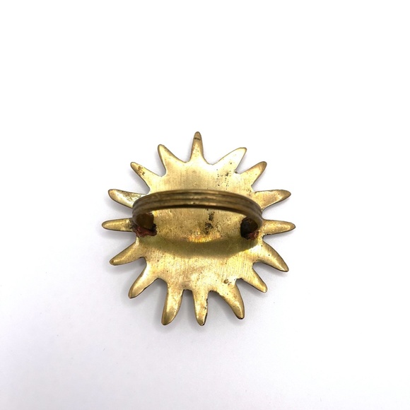 Brass Sun Napkin Rings, Set of Four - Picture 4 of 5